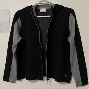 Milano Black and Gray Zip-Up Hoodie Zip up Front Size xl Active Casual Classic